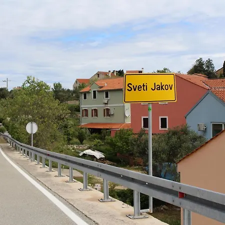 Lilly Апартаменты *